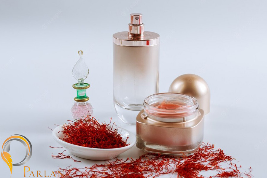 زعفران برای پوست